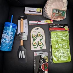 NEVER USED. Misc Kitchen Stuff for $5 Total