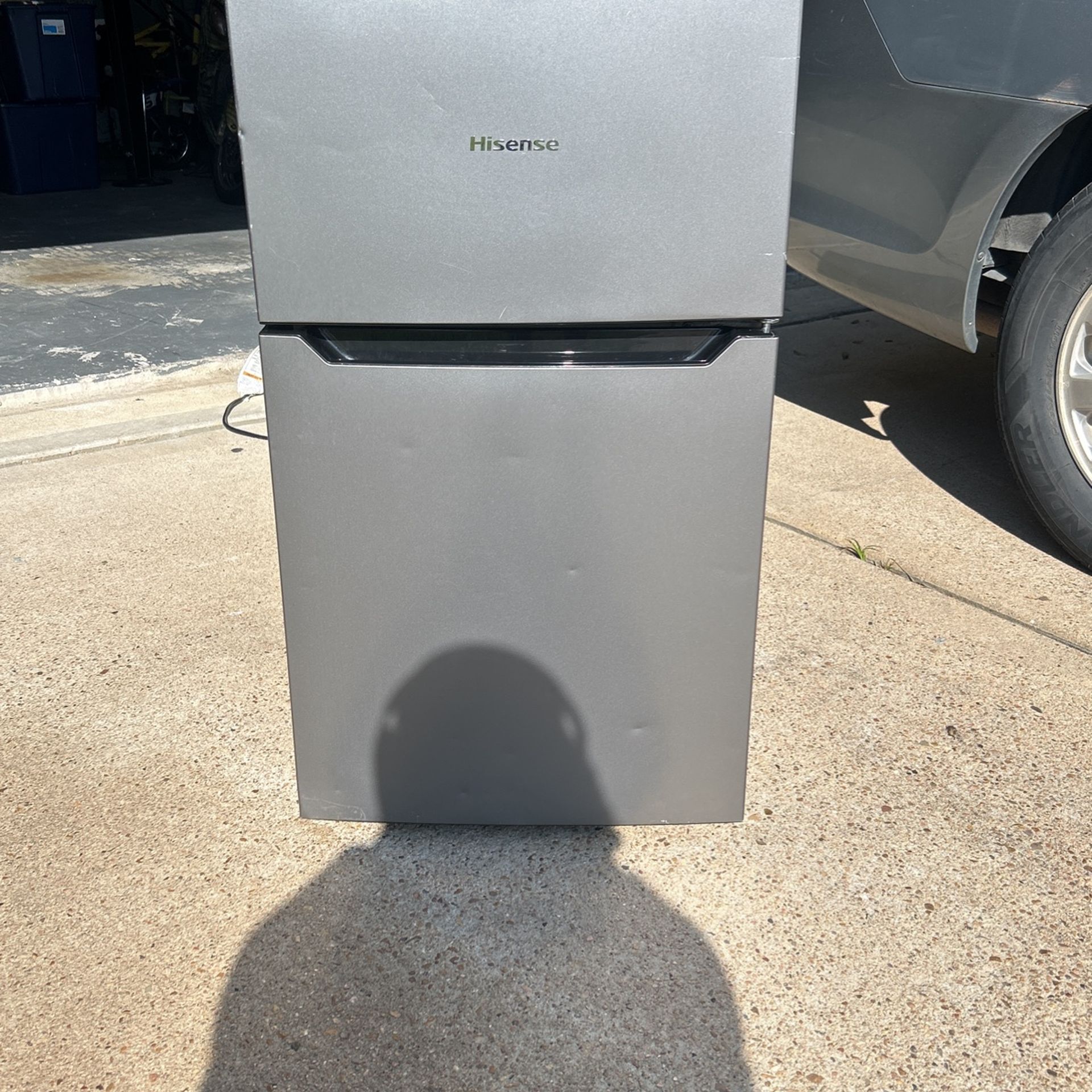 Hi-Sense Mini Fridge College