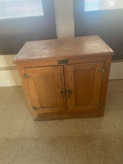 Oak cabinet