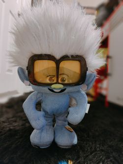 DreamWorks Trolls World Tour Tiny Diamond Rap And Sing Dancing Plush