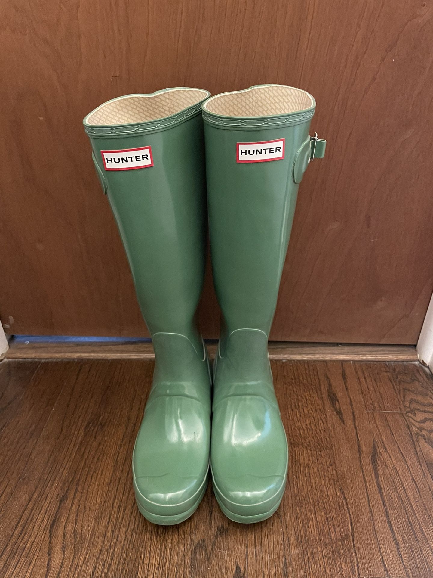 HUNTER RAIN BOOTS 7M