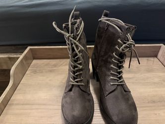 Women’s boots