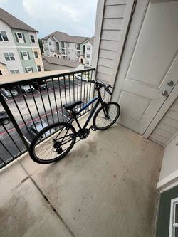 Mountain Bike – Like New / Only Ridden Twice