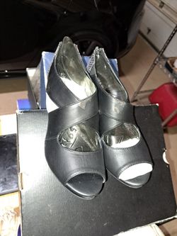 Liz & Co. Women's Shoes