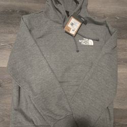 NWT North Face Throwback Mens  MEDIUM