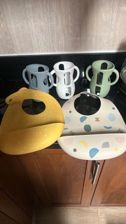 Bibs and bottle holder