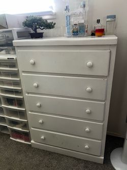 5 drawer tall dresser