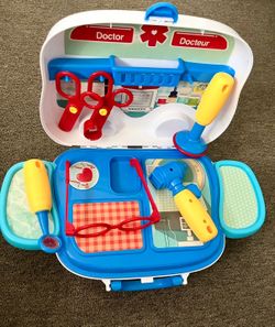 Pretend Play Kids Doctor Set with Carry Case