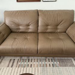 Mid Century Modern Style Natuzzi Leather Sofa/loveseat