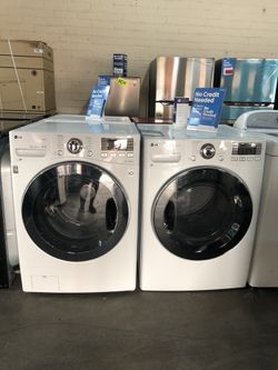 LG Laundry Set White