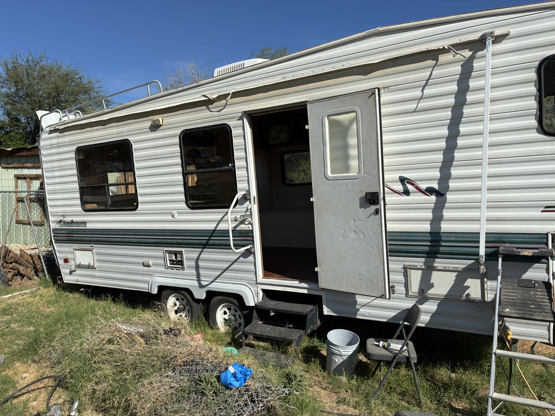 1997 Fifth wheel Coachmen