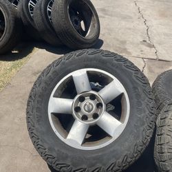 275?65 18 Beautiful Set Tires With Rims Nissan Titans Armada 6 Lugs Tires All Terrain 