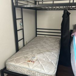 Bunk beds 