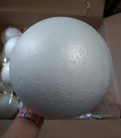 8" foam balls