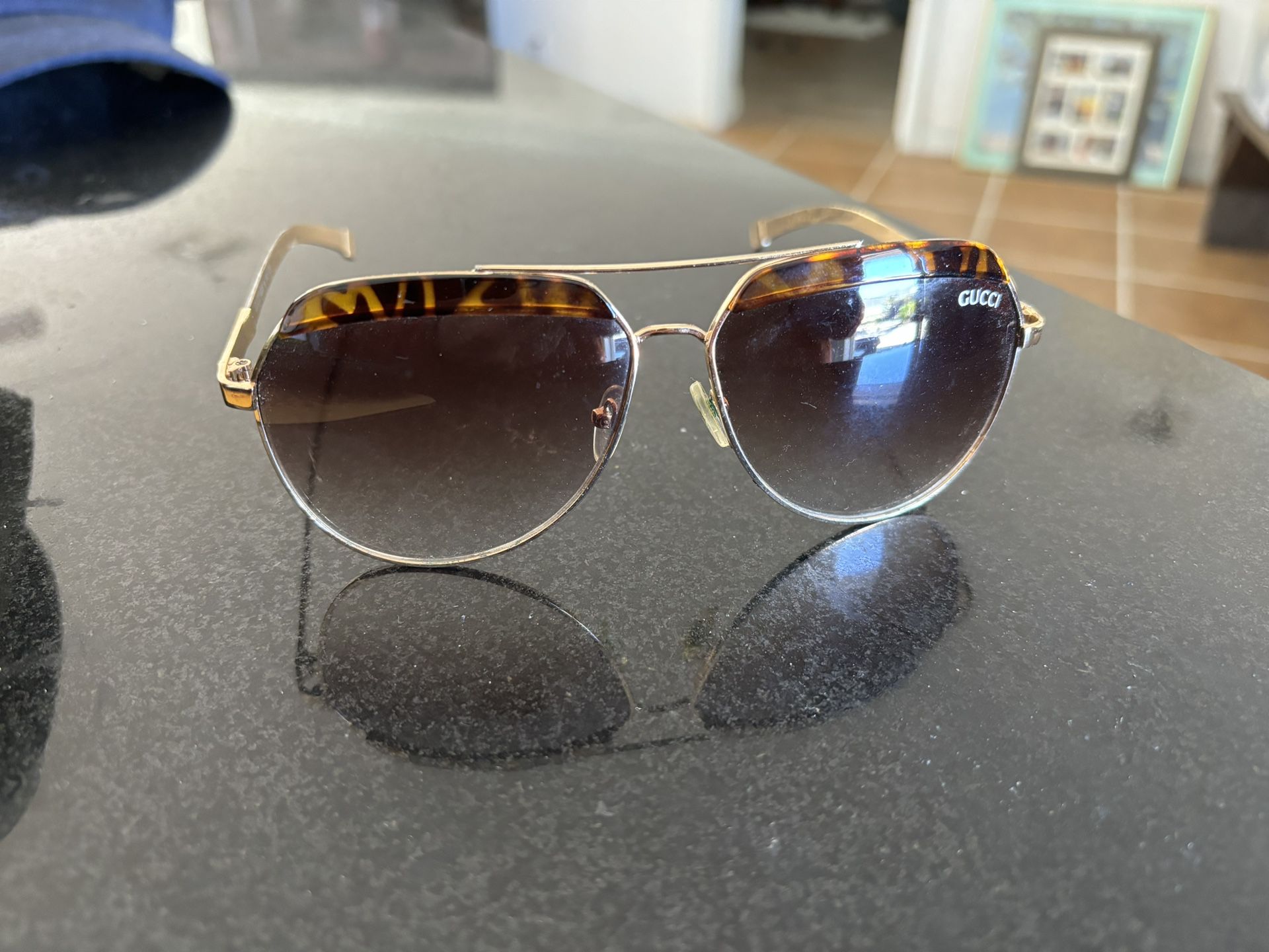 Gucci Aviator  Gold, And Tortoise