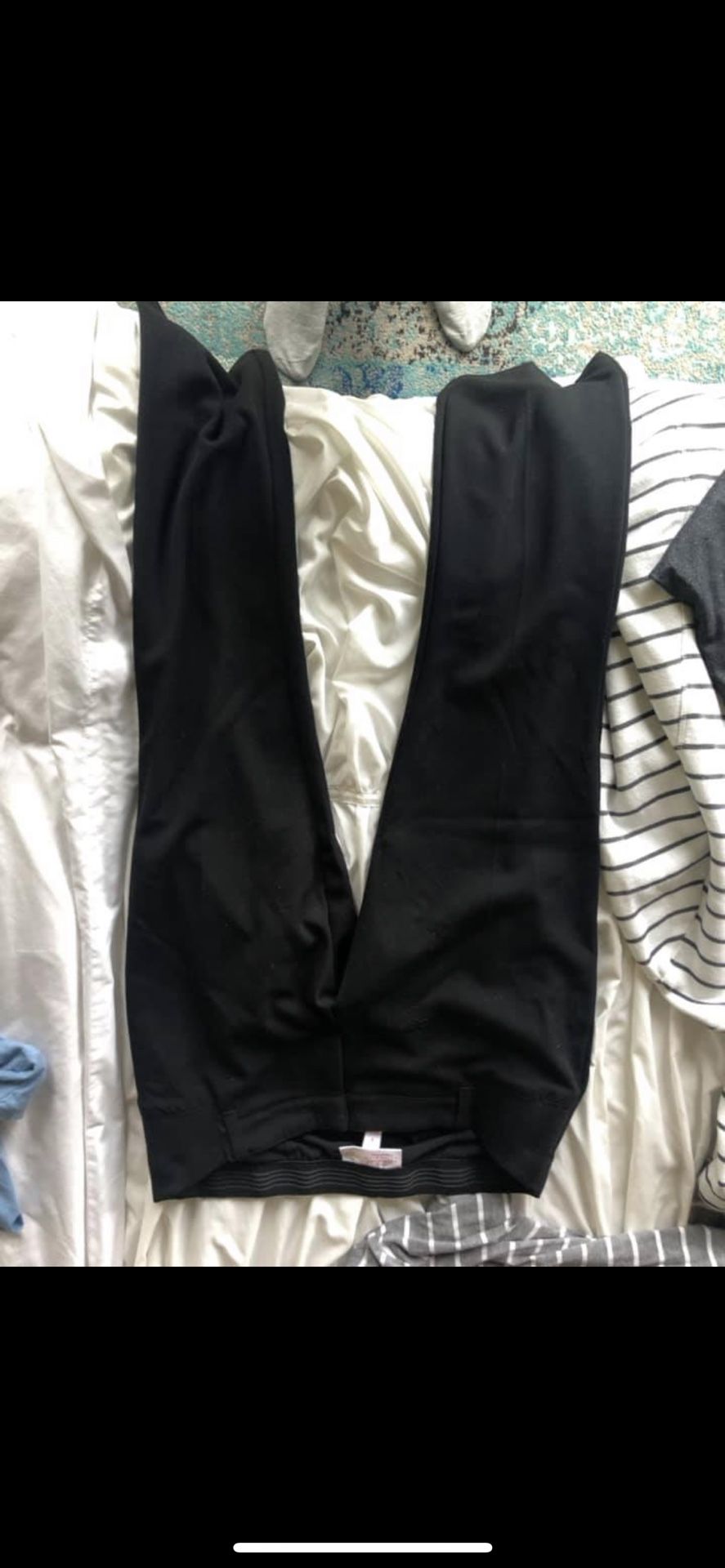 Used Small/Medium maternity clothes