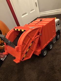 Garbage Truck