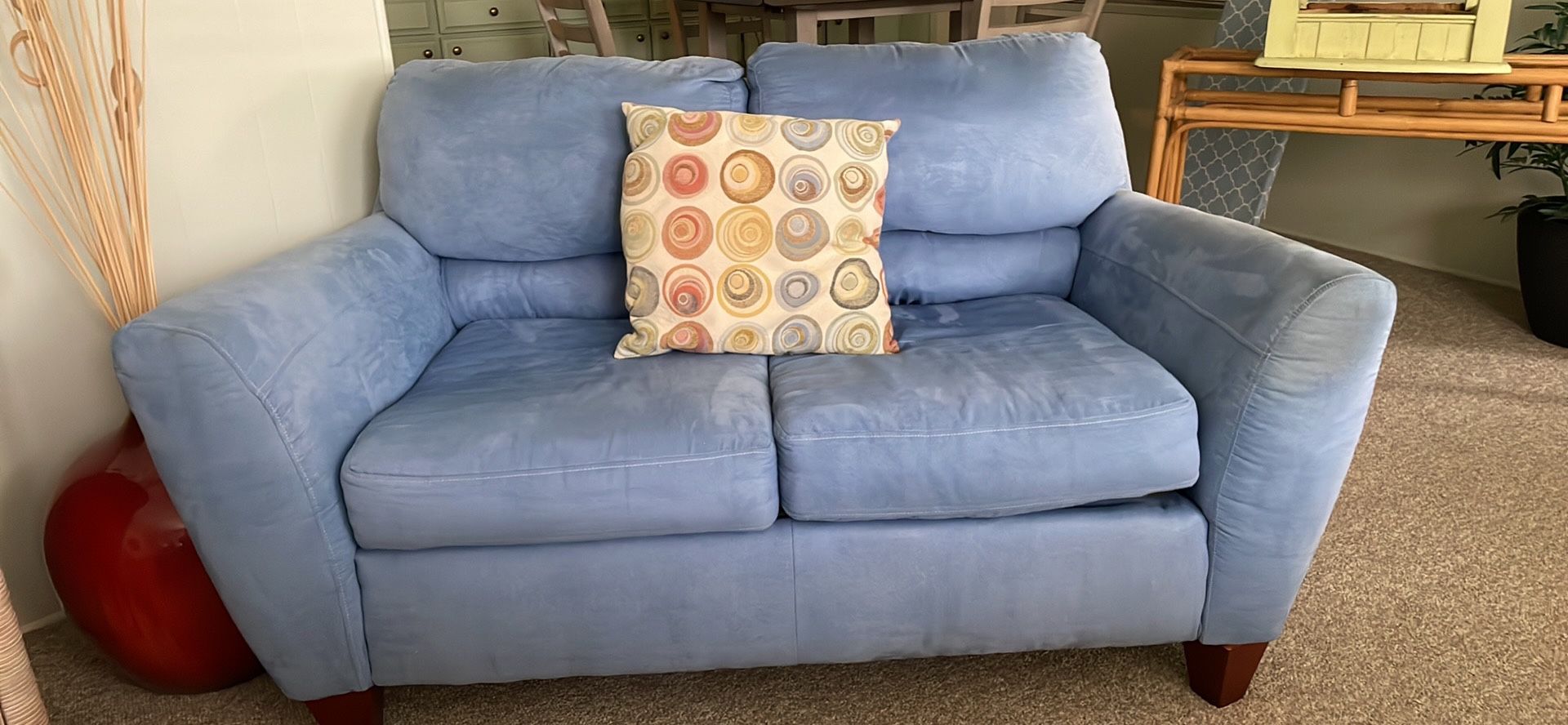 Loveseat