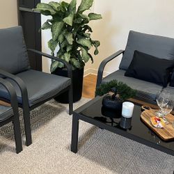 New Beautiful Outdoor Furniture Set