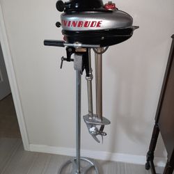 Outboard Motor Showpiece 