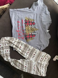 Christmas Shirt And Leggings 