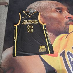 Kobe Bryant Commemorative Lakers Jersey 