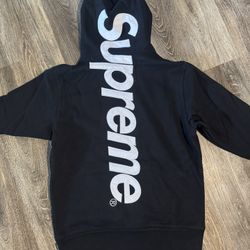 Supreme Hoodie 