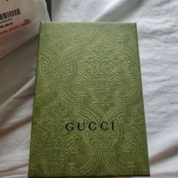 Gucci Petite Marmont Wallet