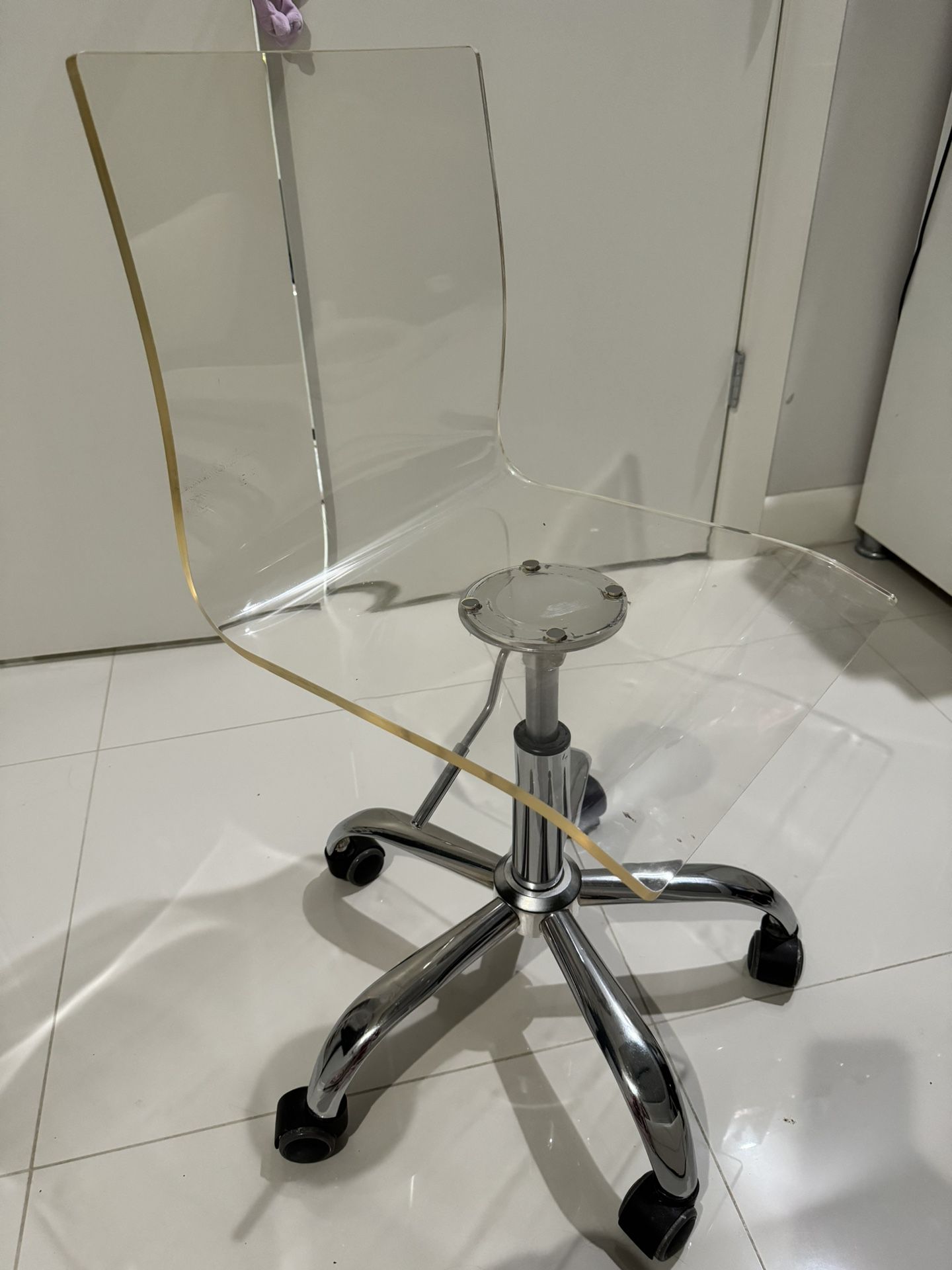 Vanity Clear Rolling Chair 