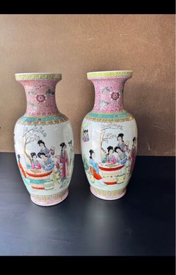 Decorative Porcelain Vases