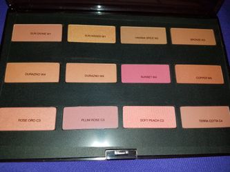 Blush pallet Jafra