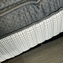 Mattress Hospital Bed. Clean, Hardly Used. Jerome’s Twin Bed. 