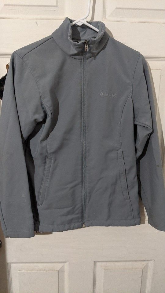 Jackets And Sweatshirts