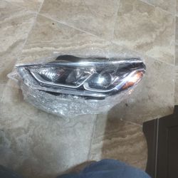 2018 Sonata Headlight