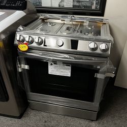 SAMSUNG 30” STAINLESS STEEL GAS STOVE