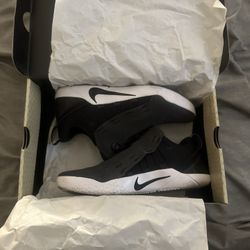 Kobe A.D. NXT Size 10.5