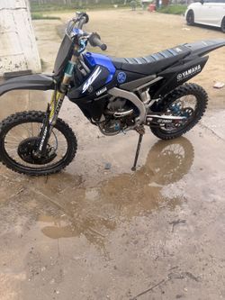 Dirt Bike (Yamaha )