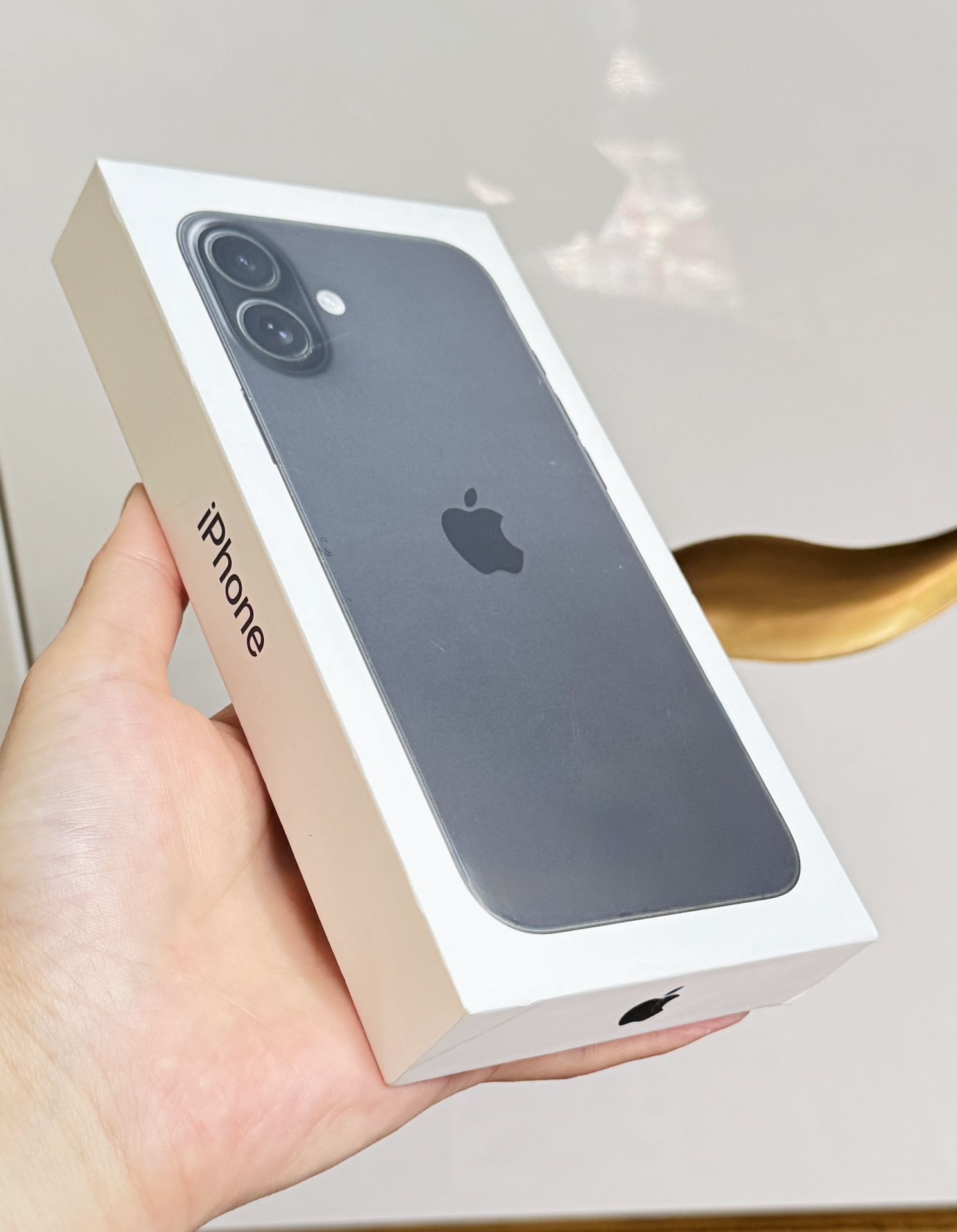 NEW Sealed Apple iPhone 16 Plus 128GB Factory Unlocked Black Color