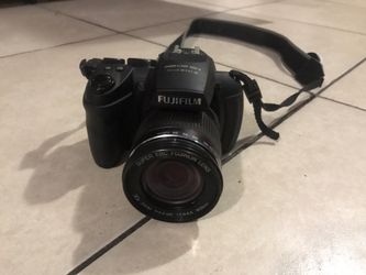 Fujifilm HS 20 EXR