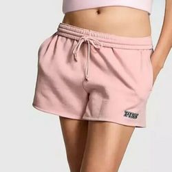 Victoria's Secret PINK Ivy Fleece Relaxed Shorts (Chalk Pink)