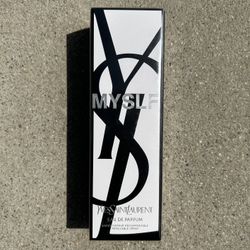 Myslf Yves Saint Laurent
