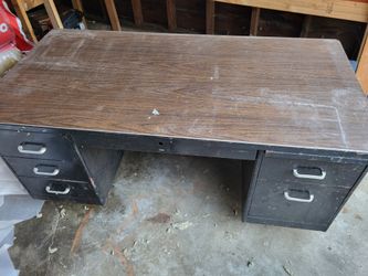 Heavy Metal Desk