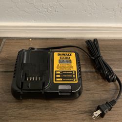 DeWalt DCB112 Charger for 12V/20V 