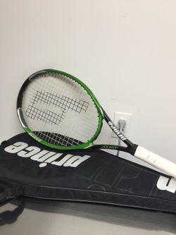 Tennis racket