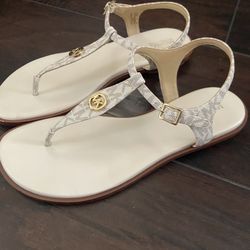 Michael Kors Sizev9