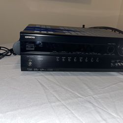 Onkyo A/V receiver TX-SR307 with remote