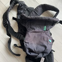 Infantino Carrier