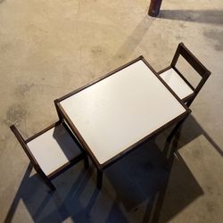 Kids Table