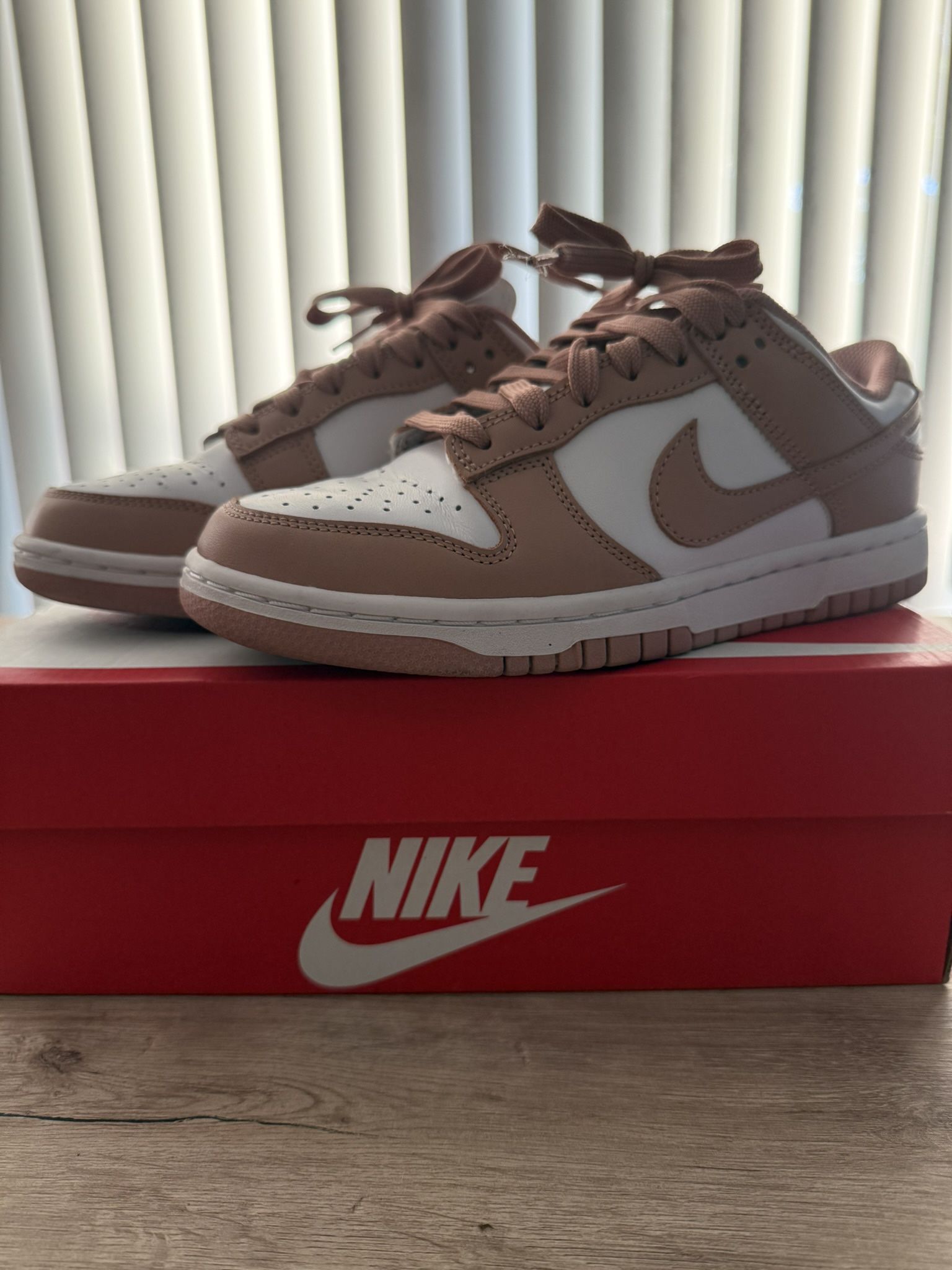 Nike Dunks 