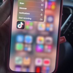 iPhone 15 Pro max ( TikTok Installed )